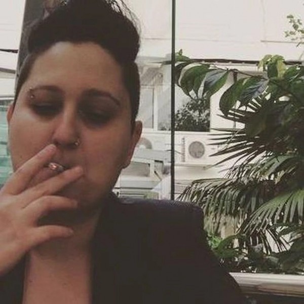 Korisničko ime: Mima1 Oglas: Sklona sam eskperimentisanju. Svasta sam do sada probala, nesto mi se svidelo nesto bas i nije, ali i dalje sam raspolozena za nove stvari i ljude u mom zivotu. Bila sam u vezi i sa zenama [&hellip;]